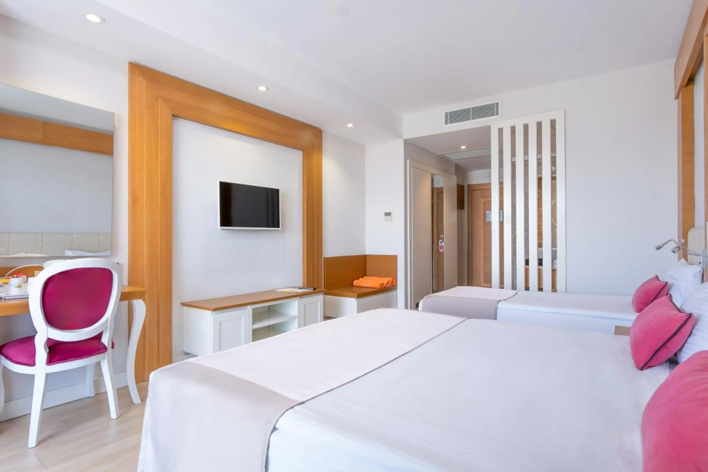 Port Nature Luxury Resort