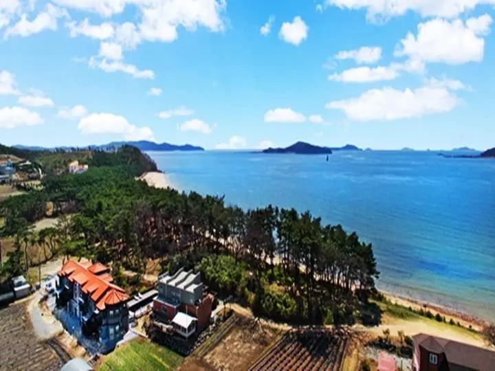 Janggok Pension