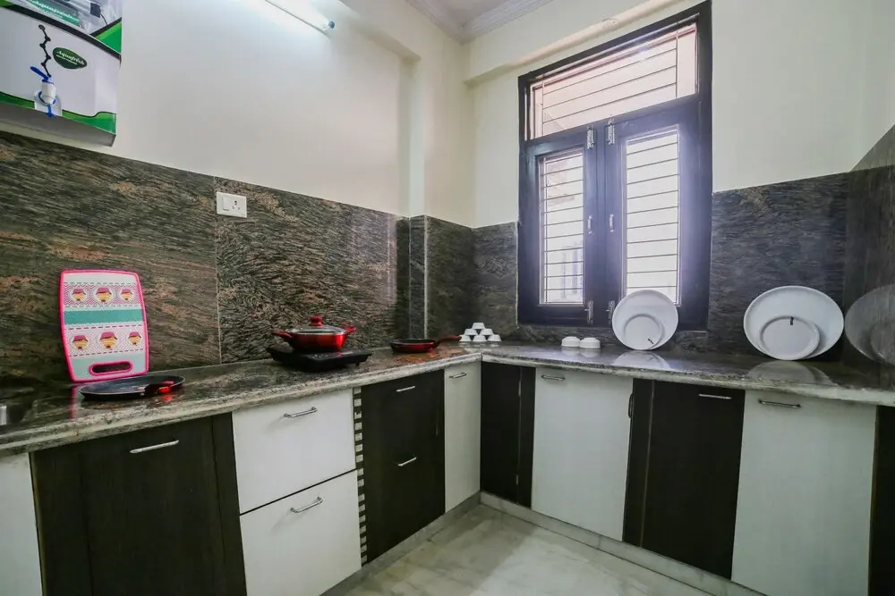 OYO Home 16420 Cosy 2BHK