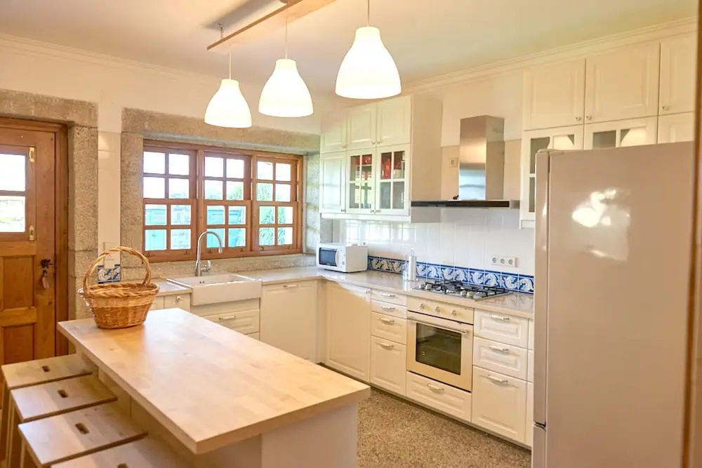 House With 5 Bedrooms in Cristelo, With Wonderful sea View, Private Po