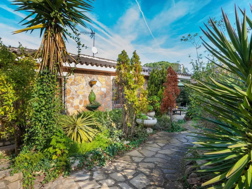 Boutique Holiday Home in Lloret de Mar With Garden