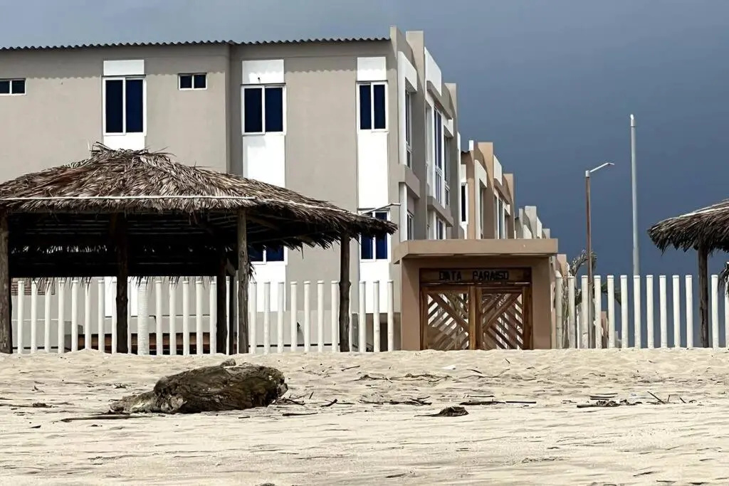 La Mar Hotel Playas