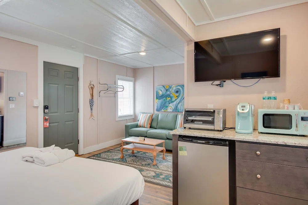 See Sea Motel