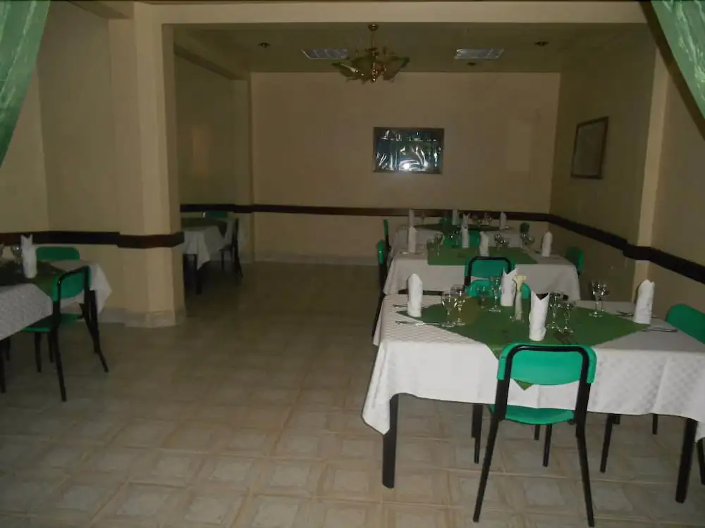 Okapi Hotel