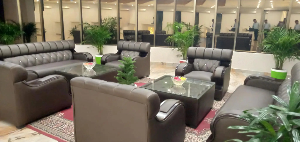 Hotel Raindew