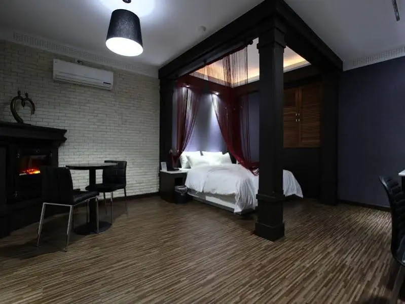 Agoda Test Motel1