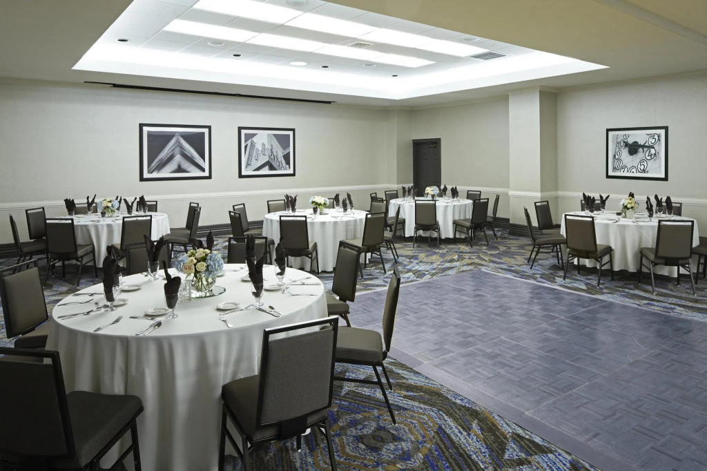 Embassy Suites Los Angeles - International Airport/North