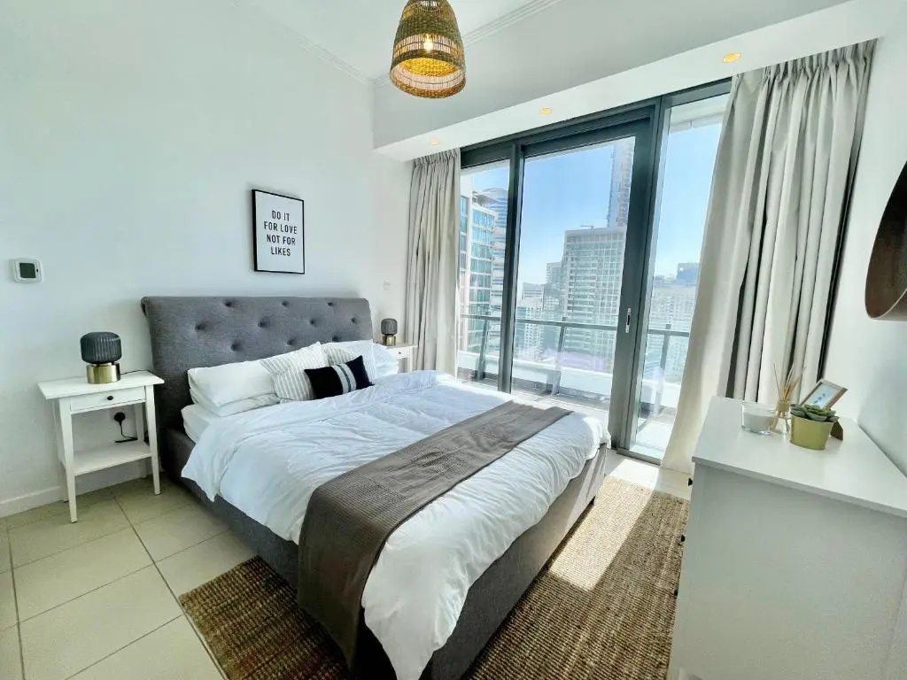 Stunning Marina View with Balcony - Airbetter