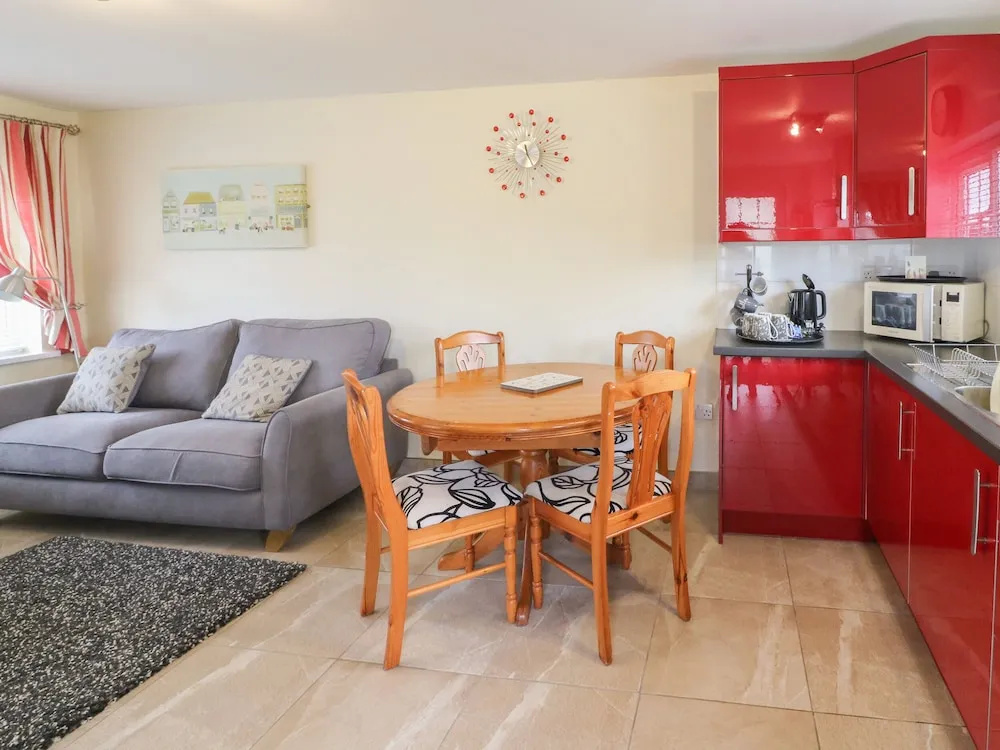 Little Bolt Hole