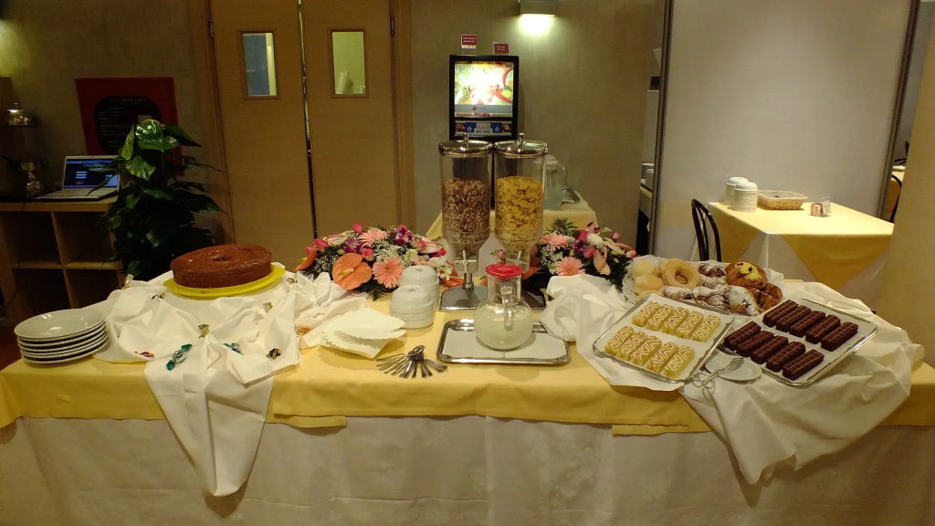 Hotel Consul