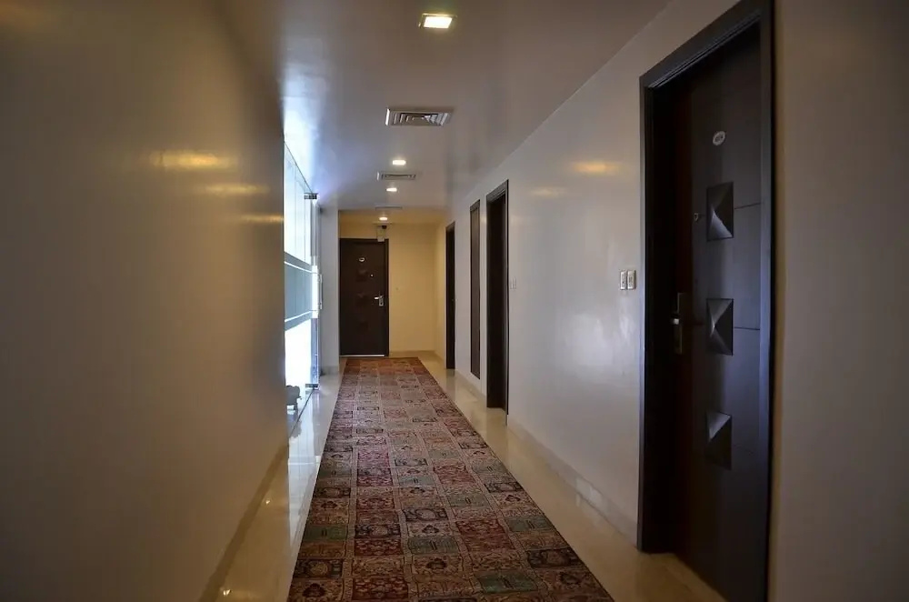 Best Western Bhawani'z Paradise