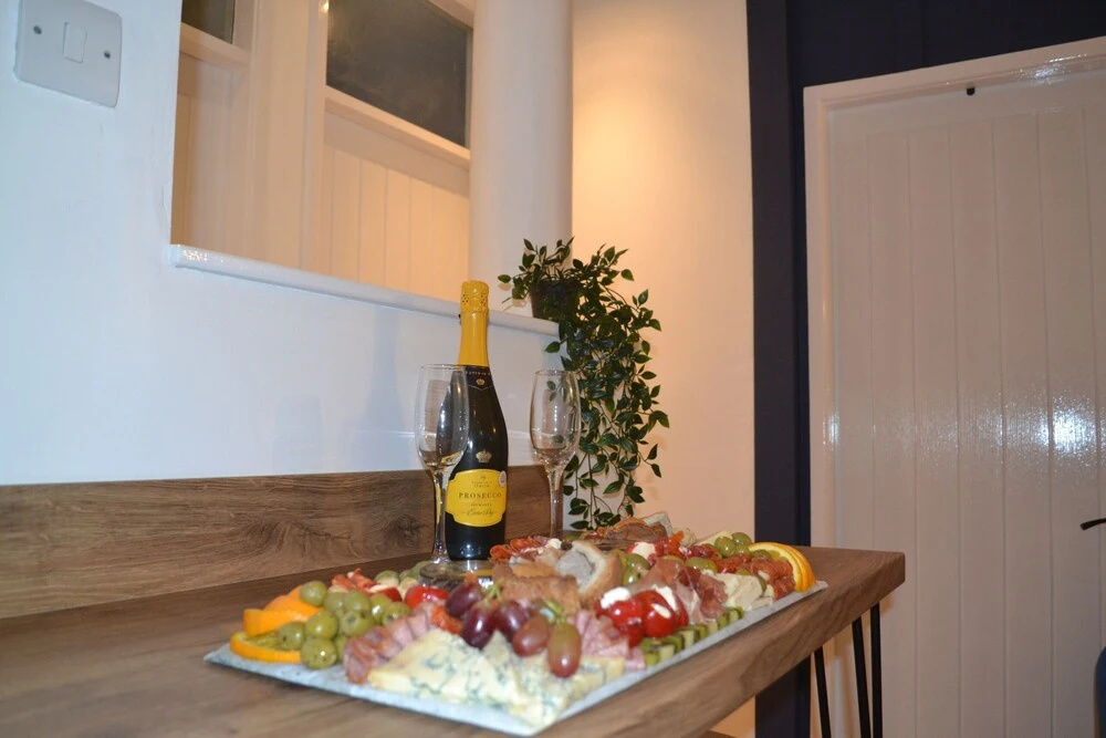 Monkey no 7 - Quirky Stylish 2 Bdrm
