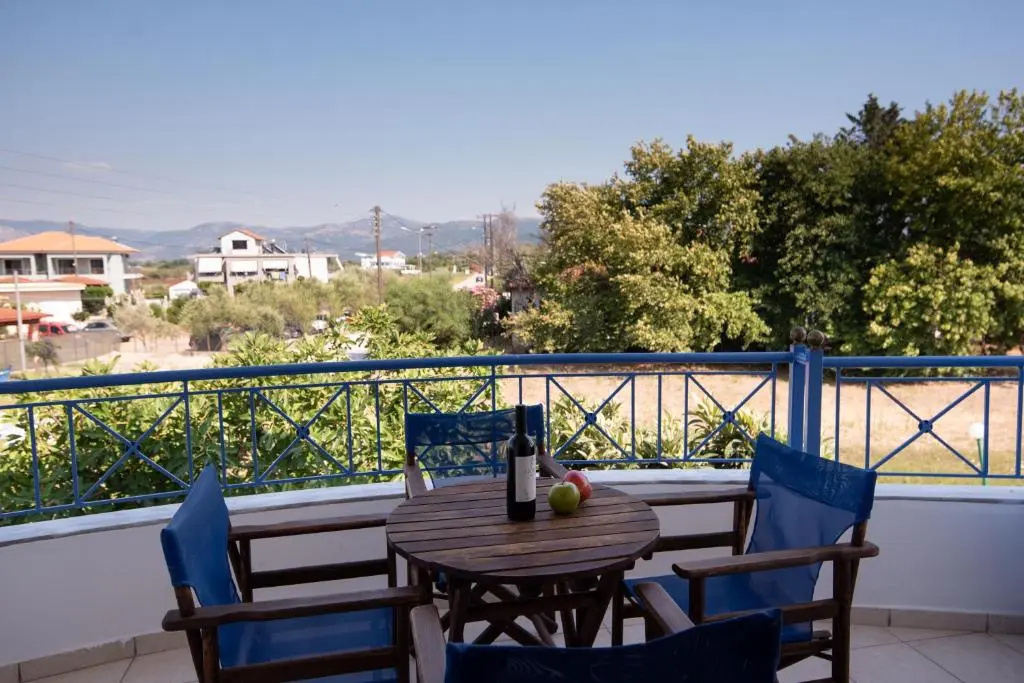 Villa Avra