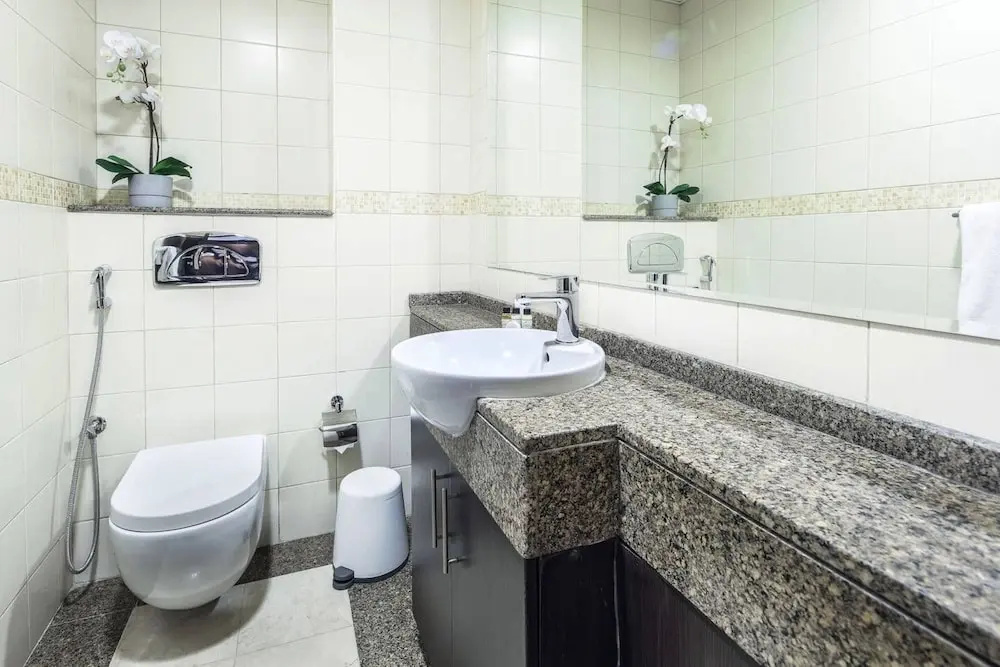 Classy & Ravishing 1BR w/ Enchanting Marina Views!