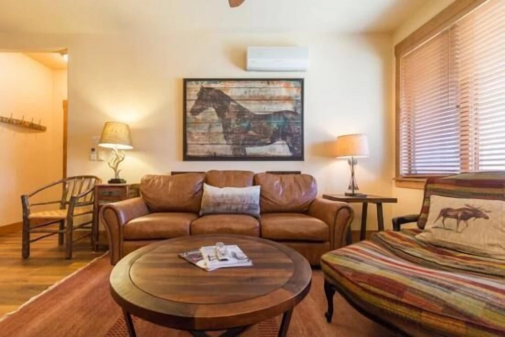 2106 Timberline Lodge, Trappeur's Crossing Apartment 2