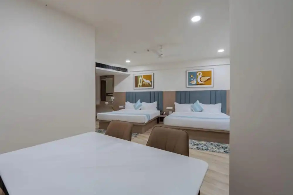 Hotel TGR