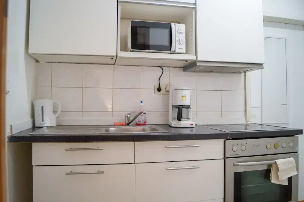 Timeless 2BR Near Downtown