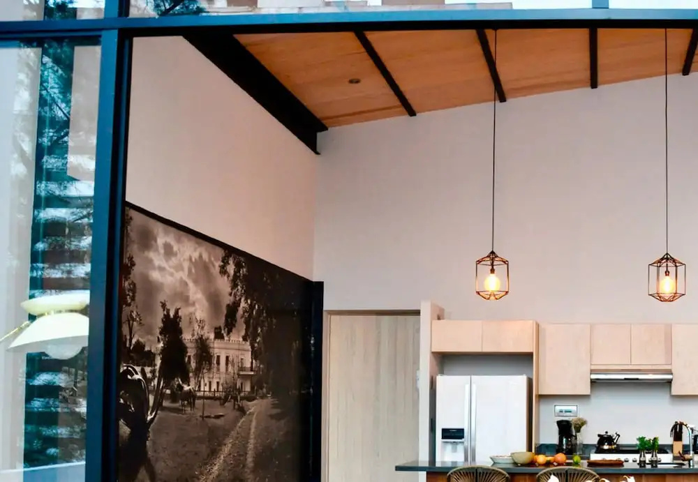 THE LOCAL WAY, CONDESA. Laredo 18
