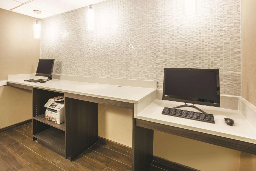 La Quinta by Wyndham Mechanicsburg - Harrisburg