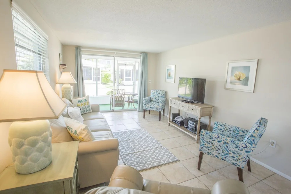 Aloha Kai - Unit 62 1 Bedroom 1 Bathroom Apts
