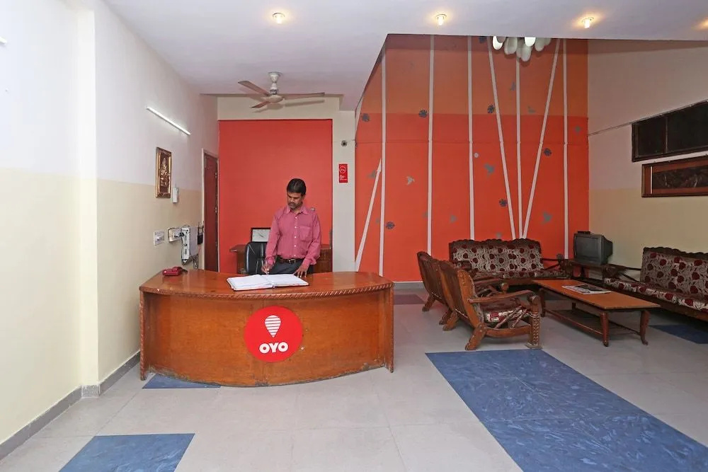 OYO 598 Hotel B K House