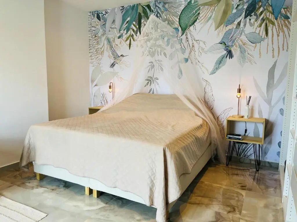 Luxury Studio With Private Jacuzzi Near Beaches