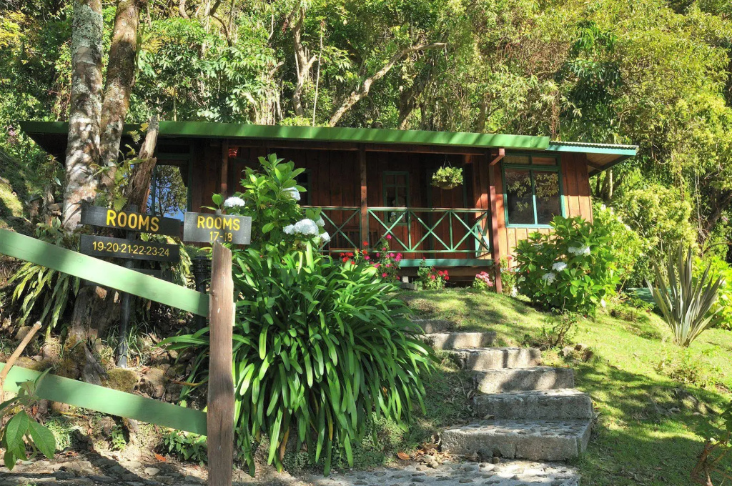 Trogon Lodge