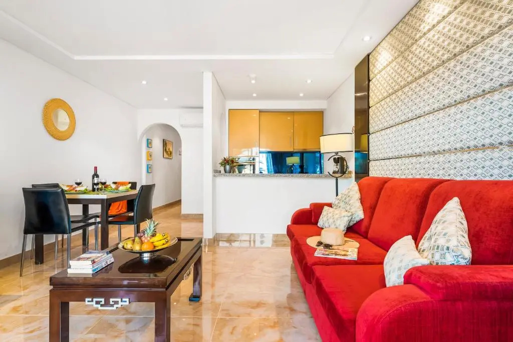 241 Royal Park Albatros con TERRAZA