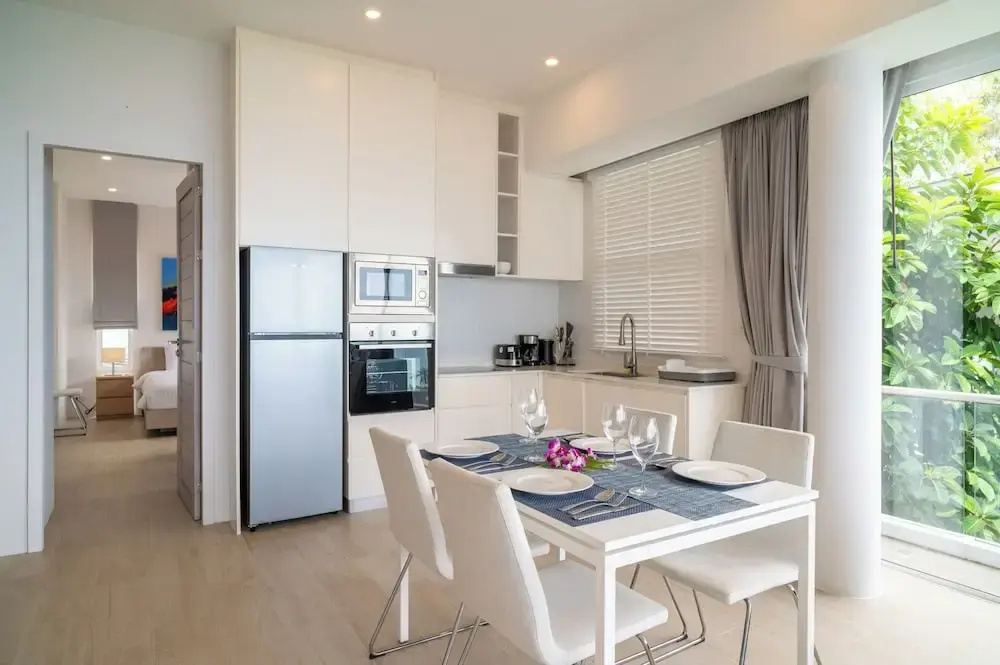 2bedroom TopFloorSeaView apartment KBR39