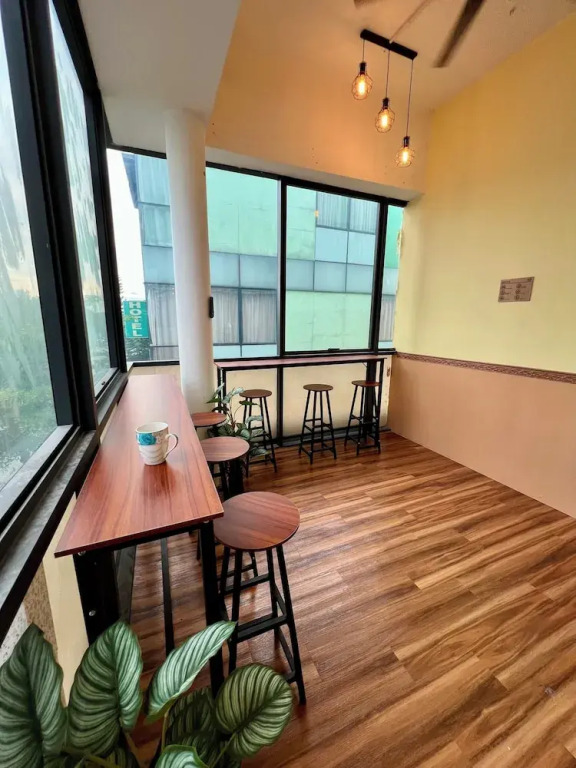 SASA Roomstay-Self Check In KLIA Transit