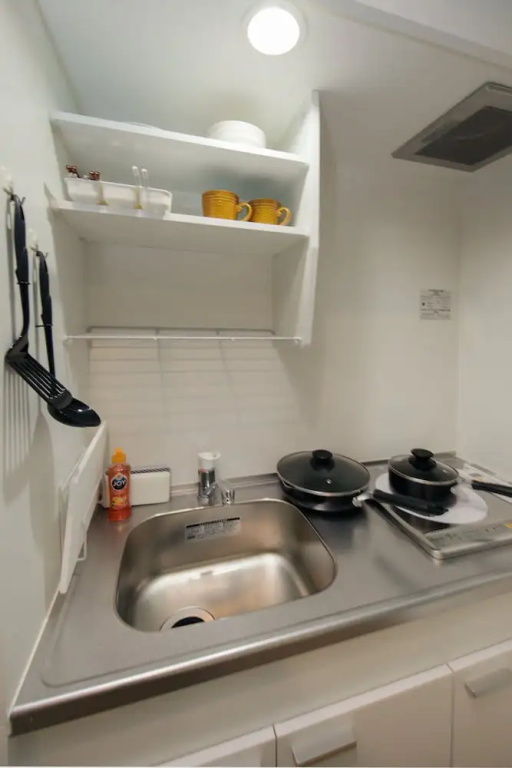 Jr Station Apartment 2F