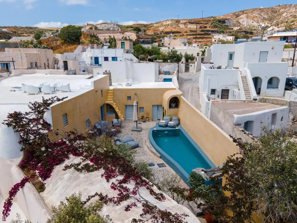 Canava Villas in Santorini