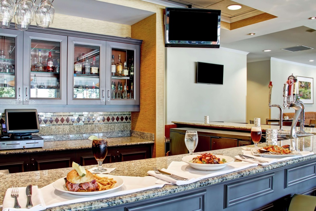 Hilton Garden Inn Ottawa Airport