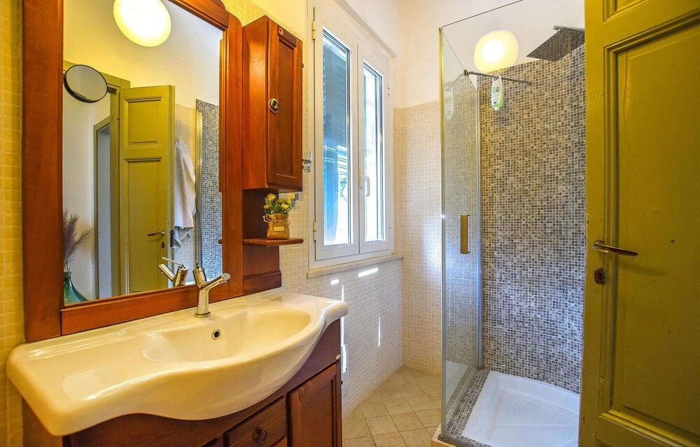 Amazing Home in Castagnetoli With 3 Bedrooms, Wifi and Outdoor Swimming Pool