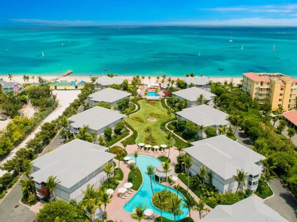 Ocean Club East, Grace Bay Beach