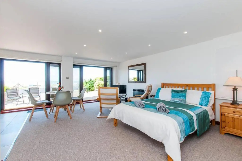St Mildreds Bay Annex Retreat With Direct Sea Views
