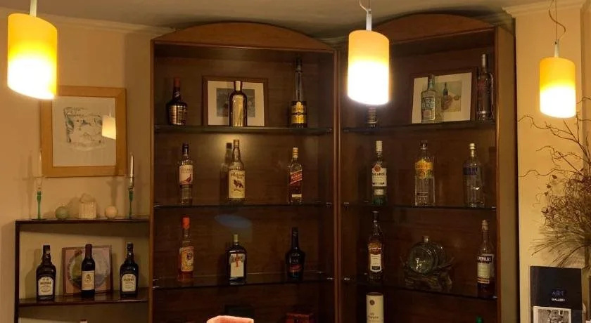 Hera Hotel