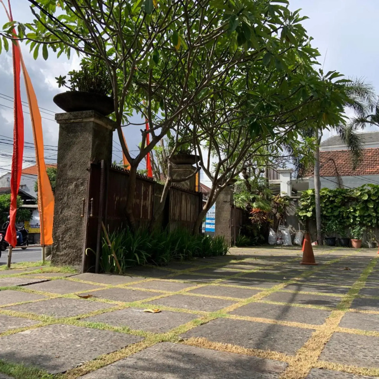 Nirwana Suites