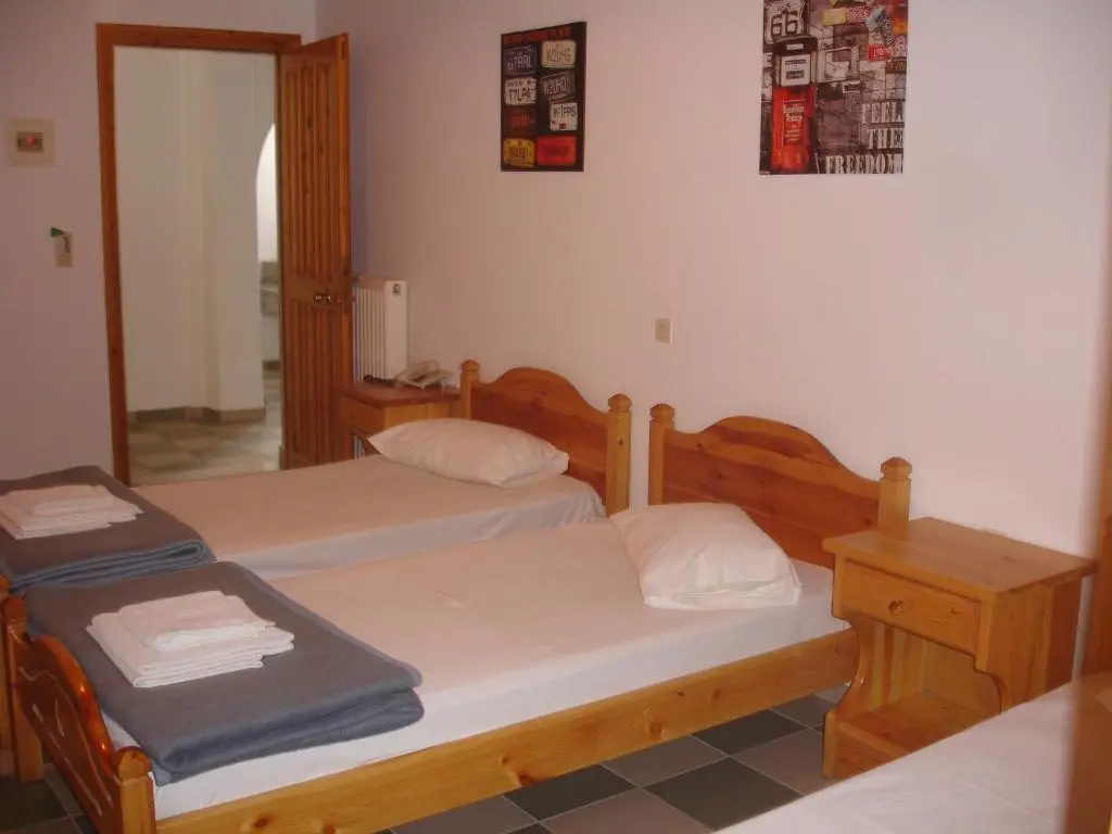 Siroco's Rooms And Studios