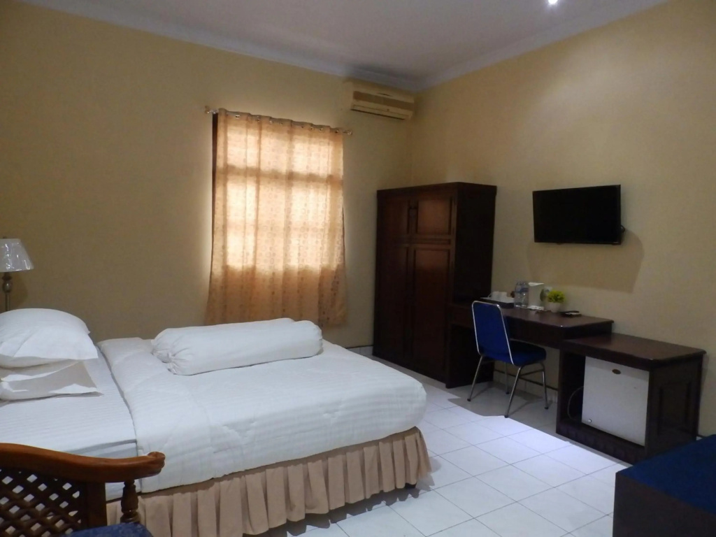 Bahari Family Hotel