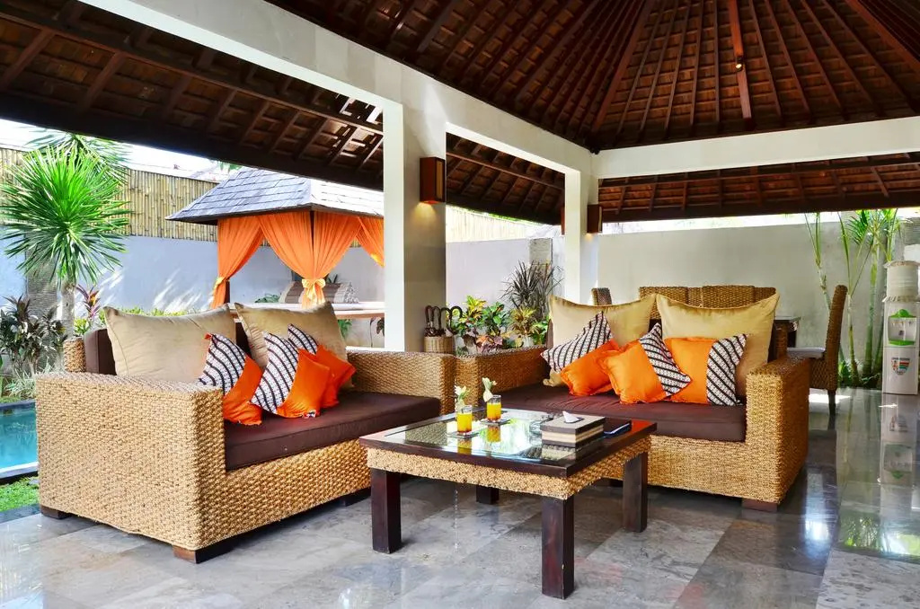 The Khayangan Dreams Villa Umalas