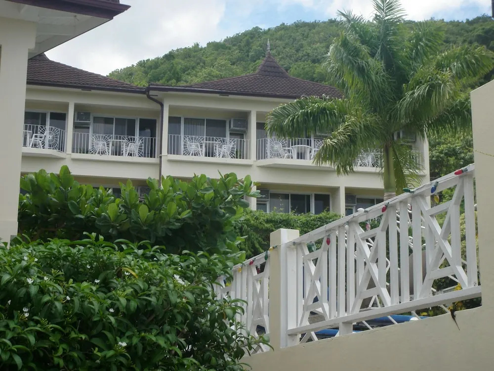 Relax Resort