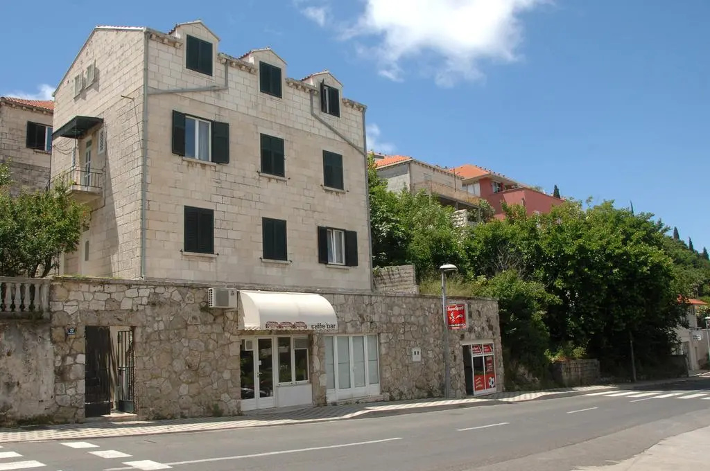 Apartments Eldin
