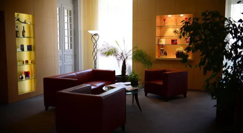 Logis Grand Hôtel Des Bains