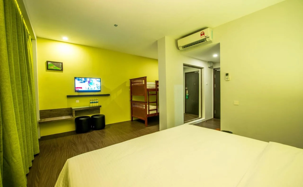 Pari Inn