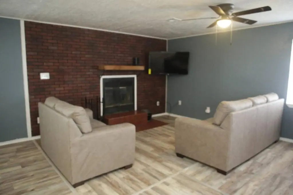 1 Bedroom with a Fireplace Close To Base