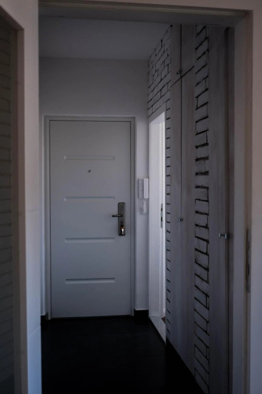 Modern 2-bedroom condo on the 14th floor