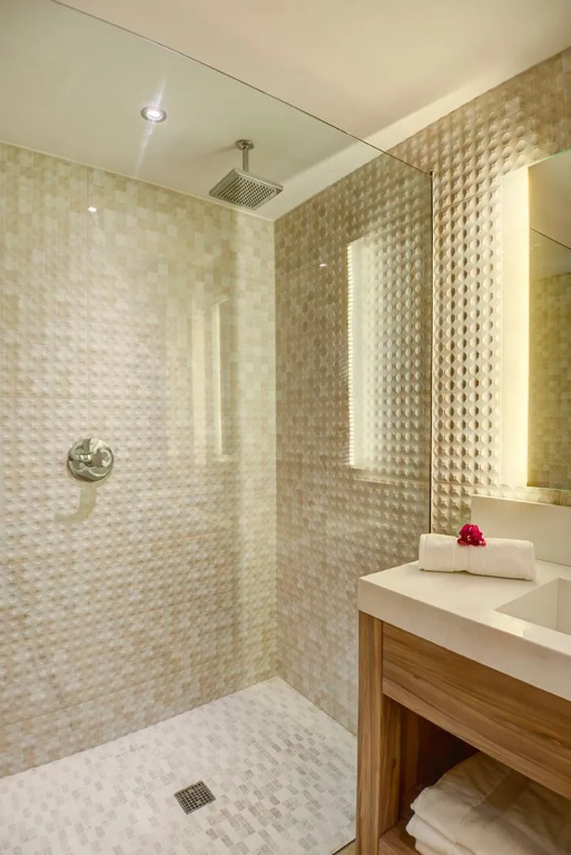 Hodges Bay Resort & Spa, an HQ Luxury Resort & Residences