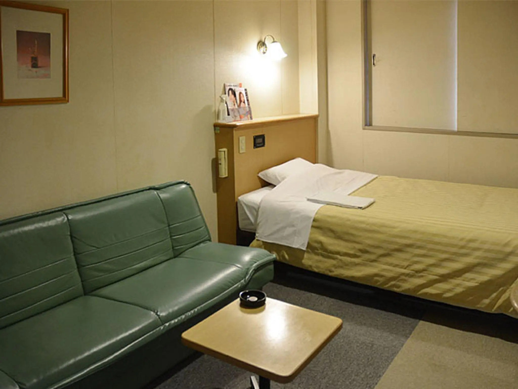 Best Inn Arai