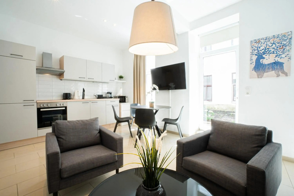 Modern and lovely apartment next to subway station
